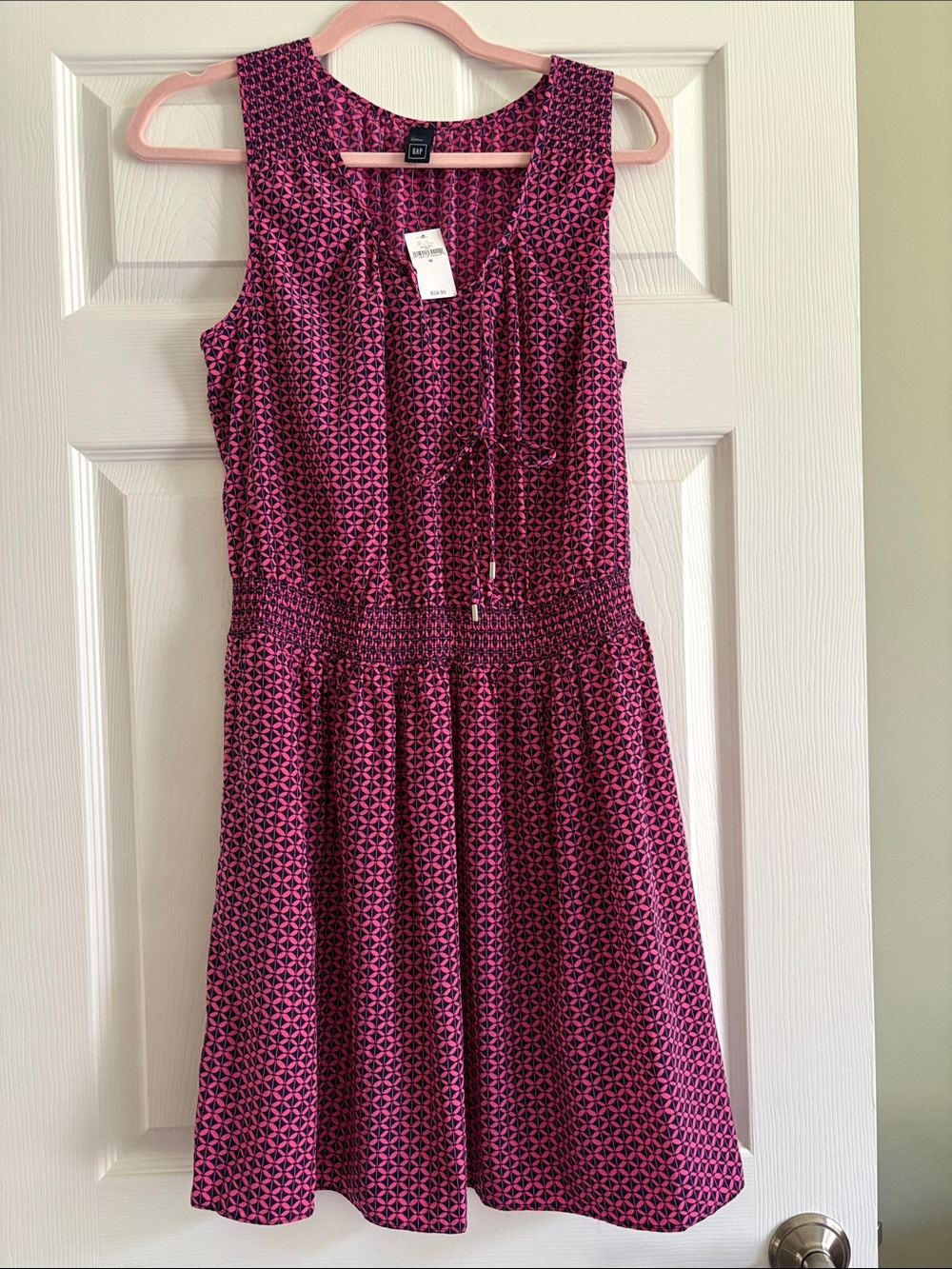 Gap Summer Sleeveless Lightweight Poly Dress with Pockets Sz Medium